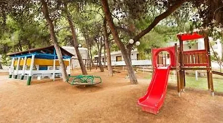 Wyndham Poseidon Hotel