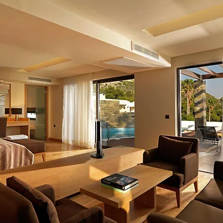Hotel Wyndham Poseidon 5*