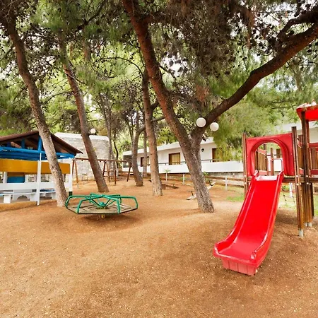 Wyndham Poseidon Hotel