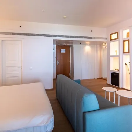 Hotel Wyndham Poseidon 5*