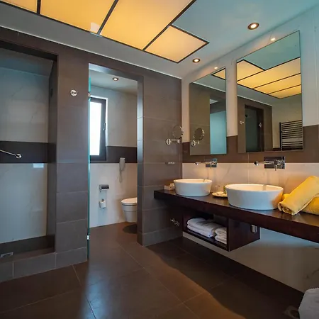 Wyndham Poseidon 5* Loutráki