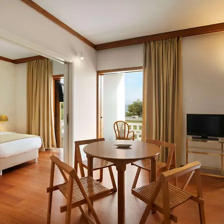 Wyndham Poseidon 5* Lutráki