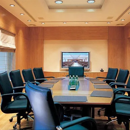 Wyndham Poseidon Hotel