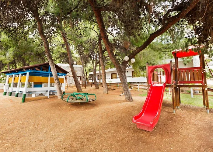 Wyndham Poseidon Hotel