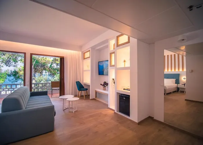 Hotel Wyndham Poseidon 5*
