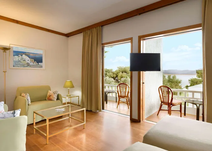 Wyndham Poseidon 5* Loutráki